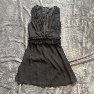 Tahari deep plunge Aline dress